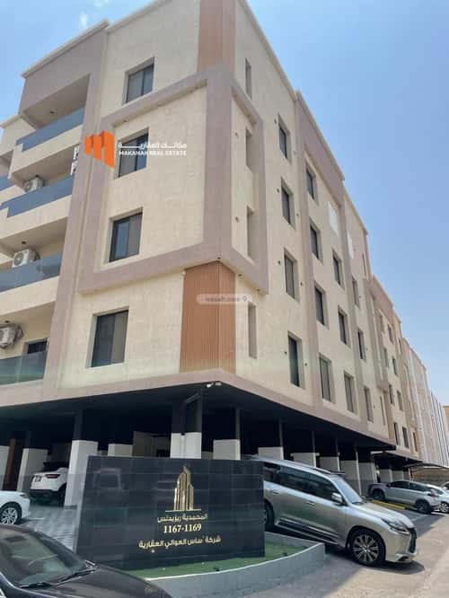 Apartment with 3 Bedrooms Al Muntazah, Aldammam