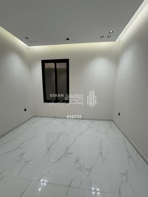Apartment with 5 Bedrooms Al- Nadwah, East Riyadh, Riyadh