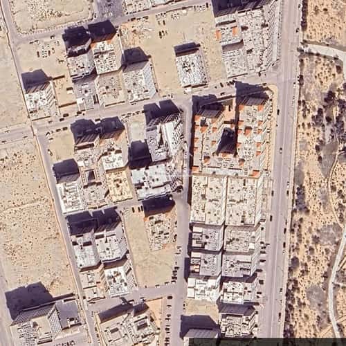 Apartment with 4 Bedrooms Al Muntazah, Aldammam