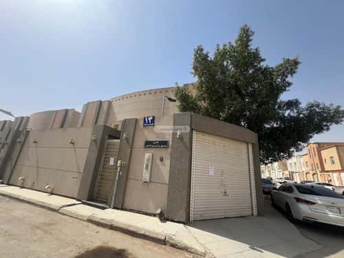 فيلا 250 متر مربع شمالية غربية على شارع 15م طويق، غرب الرياض، الرياض