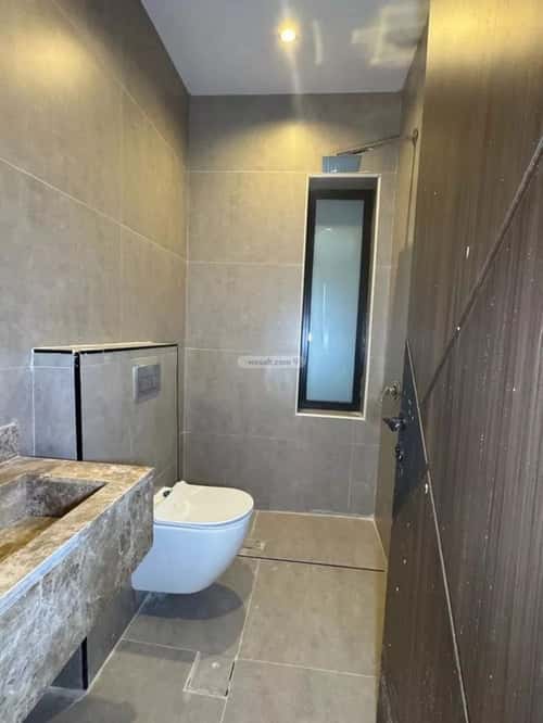 Apartment with 5 bedrooms الشعلة، الدمام