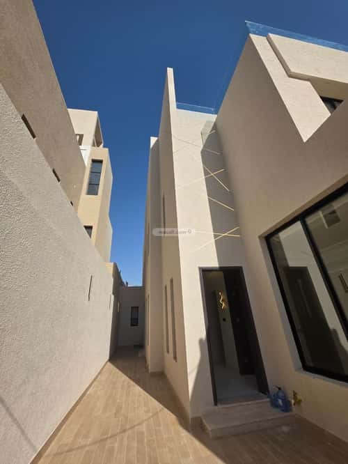 Floor 327.45 SQM with 4 Bedrooms As-Suwaidi, West Riyadh, Riyadh