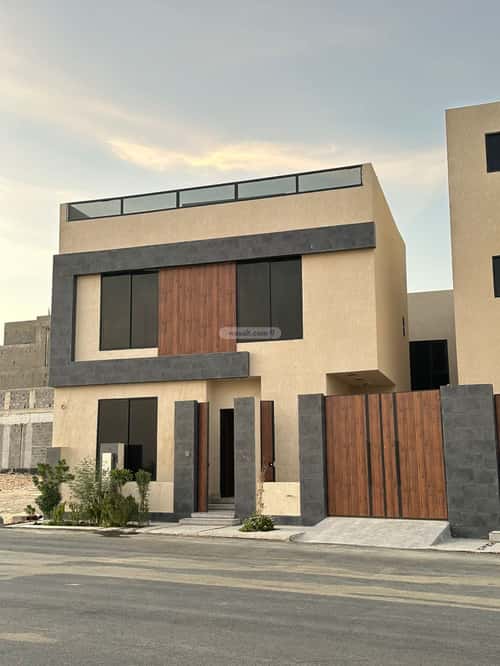 Villa 300 SQM Facing North on 25m Width Street Al-Mahdiyah, West Riyadh, Riyadh