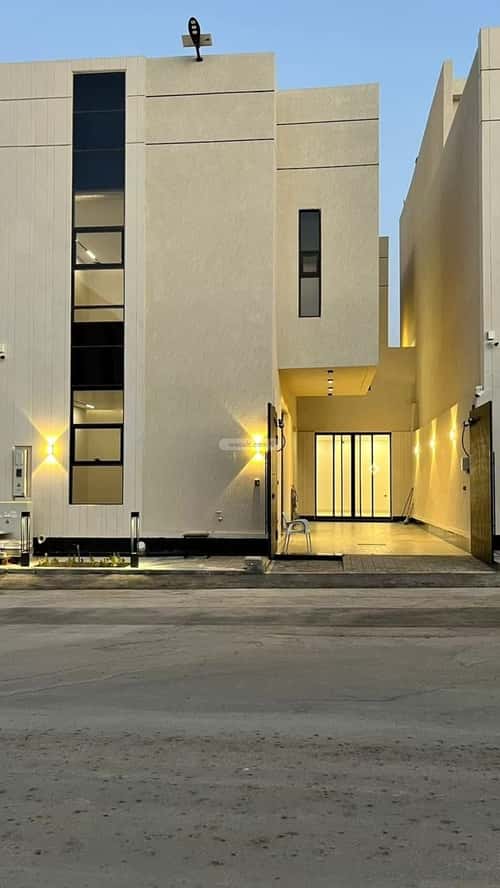 Villa 328.89 SQM Facing East on 20m Width Street Al-Mahdiyah, West Riyadh, Riyadh