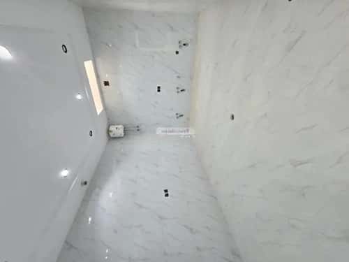 دور 375 متر مربع ب 5 غرف الدار البيضاء، جنوب الرياض، الرياض