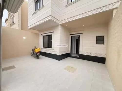 Floor 173 SQM with 5 Bedrooms Ad-Dar Al- Baida, South Riyadh, Riyadh