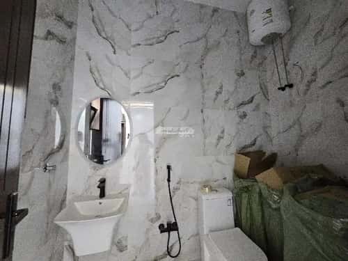 Floor 193 SQM with 6 bedrooms الدار البيضاء، جنوب الرياض، الرياض