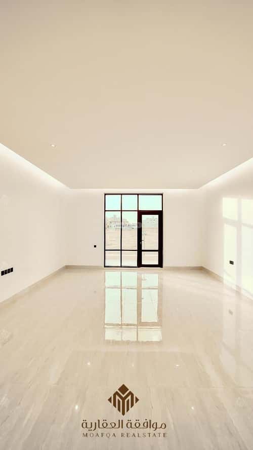 5 bedroom villa in Al Mahdiyyah