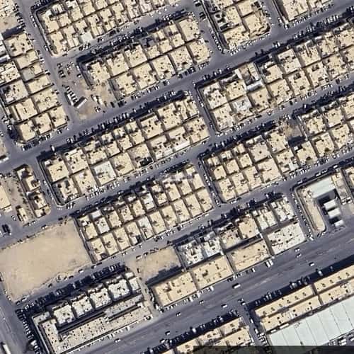 Floor 146 SQM with 5 Bedrooms Al-Aziziyah, South Riyadh, Riyadh