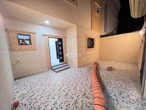 Floor 171 SQM with 5 Bedrooms Ad-Dar Al- Baida, South Riyadh, Riyadh