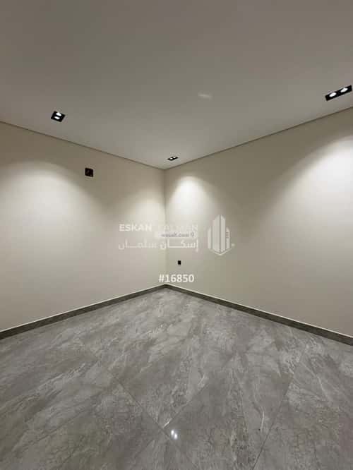 شقة ب 6 غرف إشبيلية، شرق الرياض، الرياض