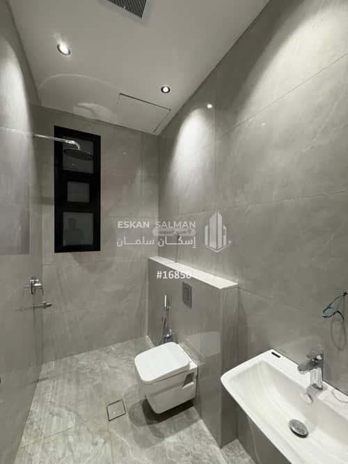 شقة ب 6 غرف إشبيلية، شرق الرياض، الرياض