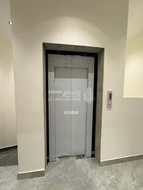 شقة ب 6 غرف إشبيلية، شرق الرياض، الرياض