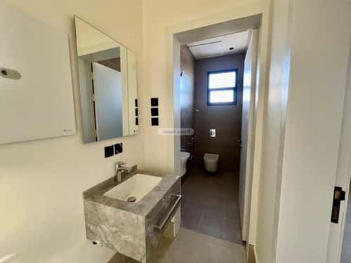 Building 400 SQM Facing South Al-Mahdiyah, West Riyadh, Riyadh