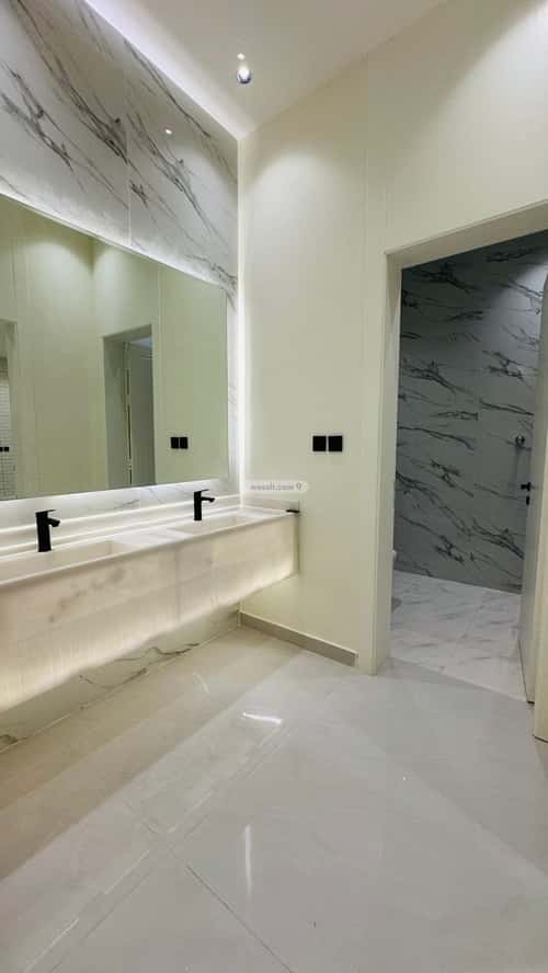 Villa 250 SQM Facing West on 15m Width Street Al Swaryee, North Jeddah, Jeddah