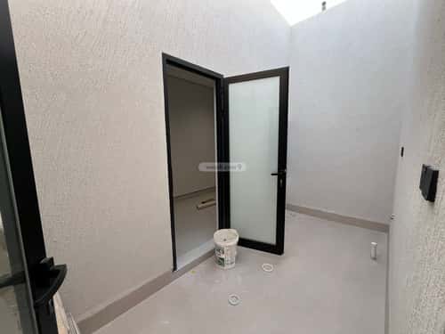 Villa 365.42 SQM Facing North West on 20m Width Street Al-Mahdiyah, West Riyadh, Riyadh