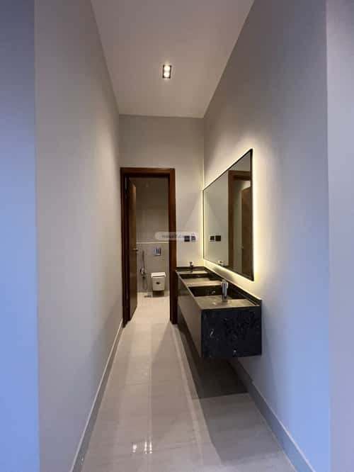 فيلا 400 متر مربع شمالية شرقية على شارع 25م المهدية، غرب الرياض، الرياض