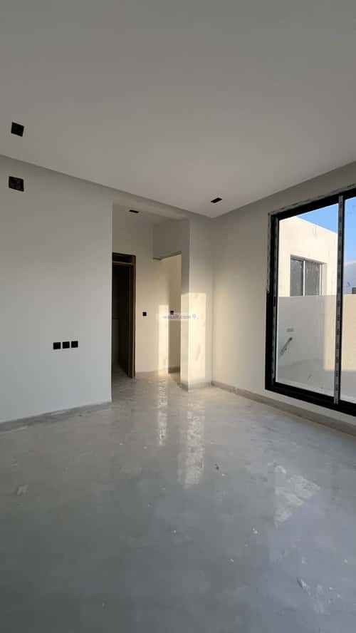 فيلا 540 متر مربع جنوبية على شارع 20م المهدية، غرب الرياض، الرياض