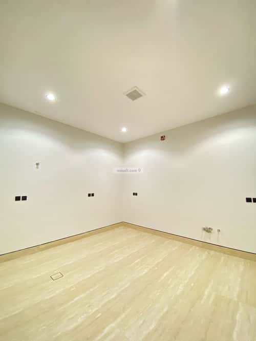 فيلا 331.36 متر مربع شرقية على شارع 20م المهدية، غرب الرياض، الرياض