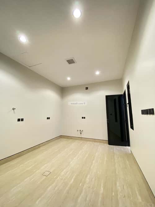 فيلا 331.36 متر مربع شرقية على شارع 20م المهدية، غرب الرياض، الرياض