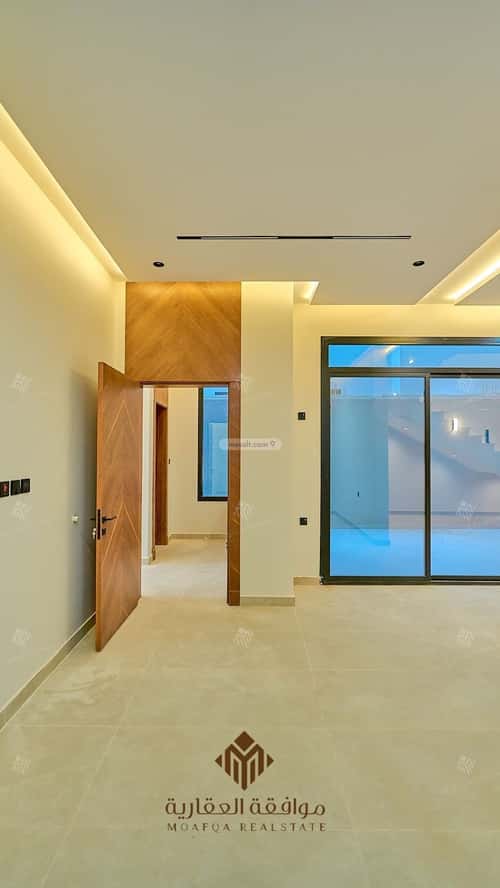 6 bedroom villa in Al Mahdiyyah