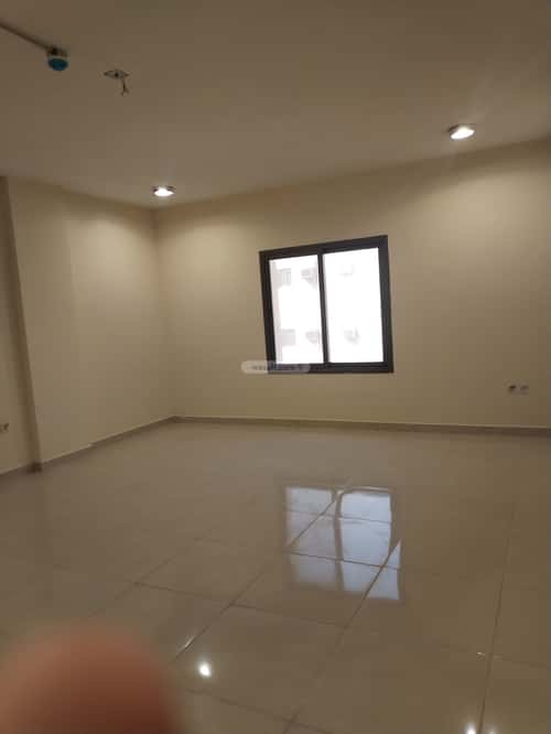 Building 3988 SQM Facing 3 Al Atheer, Aldammam