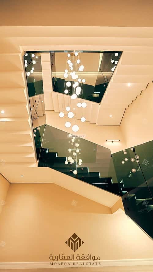 Villa 450 SQM Facing South on 20m Width Street Al-Mahdiyah, West Riyadh, Riyadh