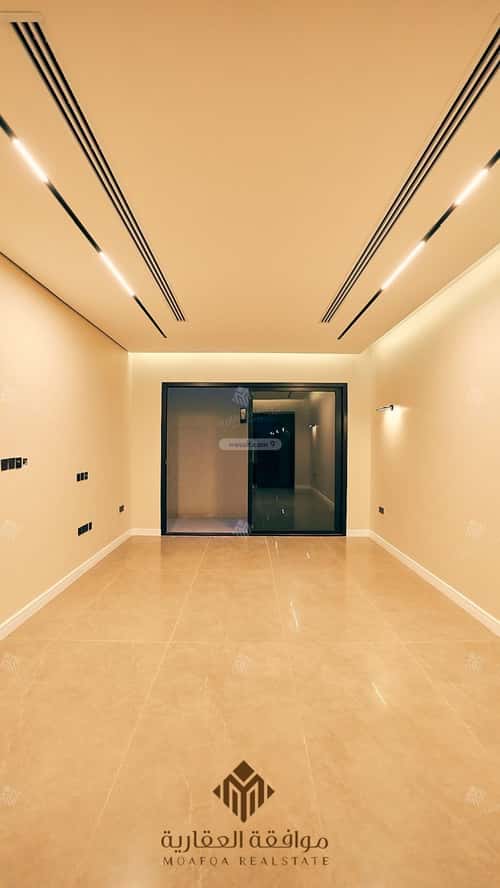 Villa 450 SQM Facing South on 20m Width Street Al-Mahdiyah, West Riyadh, Riyadh