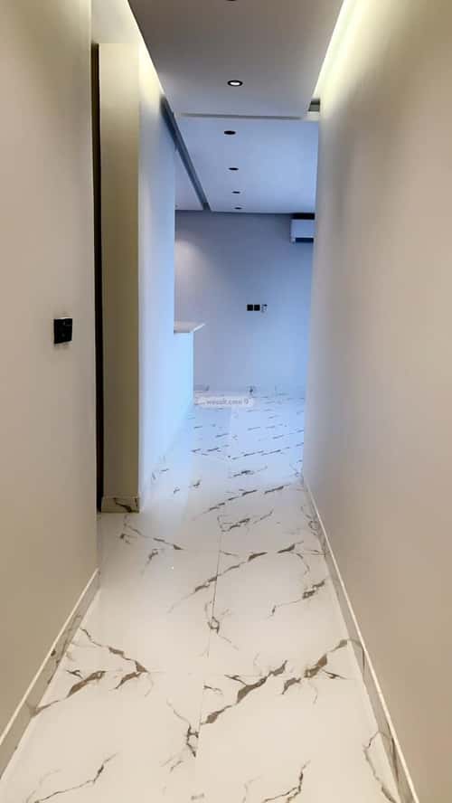 Semi-Furnished Apartment with 3 Bedrooms Al Seef, Aldammam