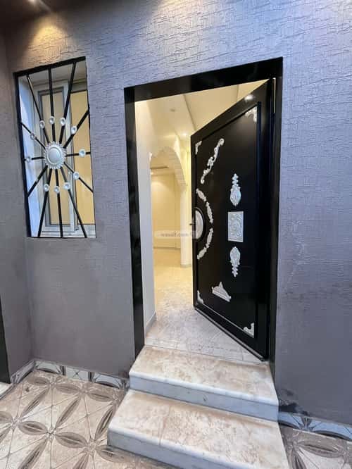 فيلا 200 متر مربع غربية على شارع 20م المهدية، غرب الرياض، الرياض