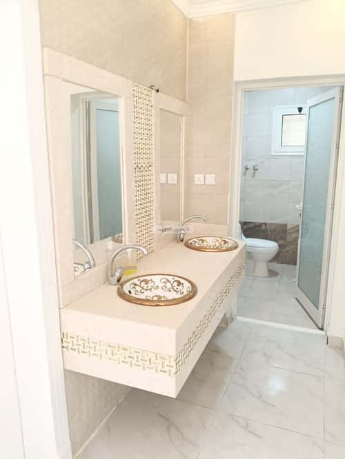 Villa 300.26 SQM Facing South with 6 Bedrooms Al Aroobah, Aldammam