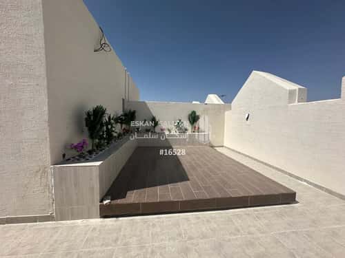 فيلا 258.24 متر مربع شمالية شرقية على شارع 15م السناح، الطائف