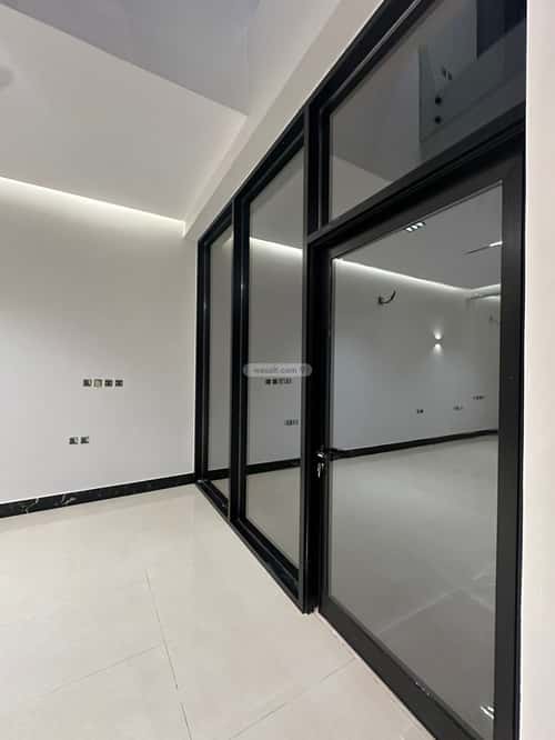 Villa 348.44 SQM Facing North East on 35m Width Street Al-Mahdiyah, West Riyadh, Riyadh