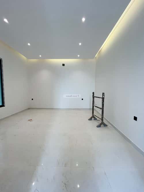 فيلا 361.86 متر مربع شرقية على شارع 20م المهدية، غرب الرياض، الرياض