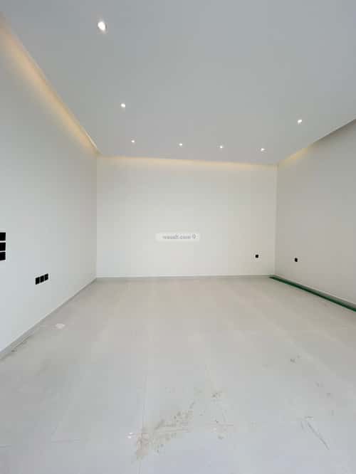 فيلا 361.86 متر مربع شرقية على شارع 20م المهدية، غرب الرياض، الرياض