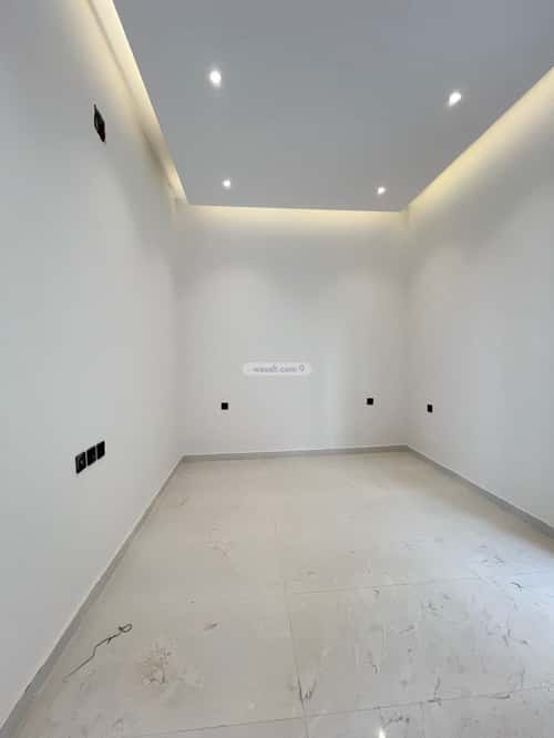 فيلا 361.86 متر مربع شرقية على شارع 20م المهدية، غرب الرياض، الرياض