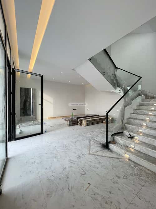 فيلا 361.86 متر مربع شرقية على شارع 20م المهدية، غرب الرياض، الرياض