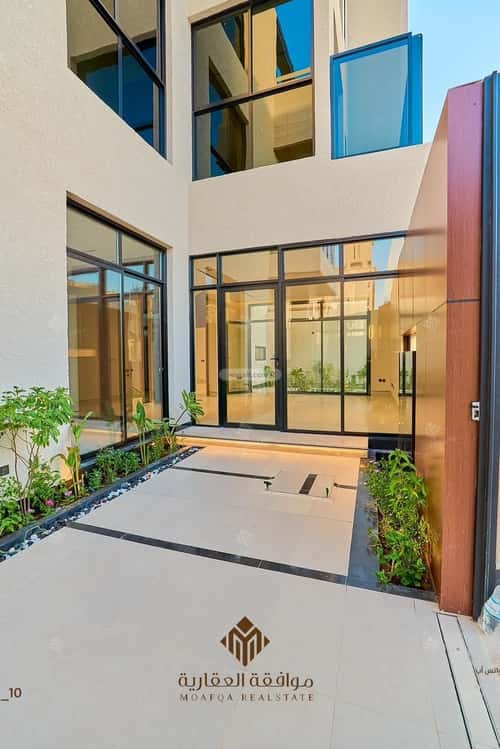 فيلا 363.51 متر مربع شرقية على شارع 20م المهدية، غرب الرياض، الرياض