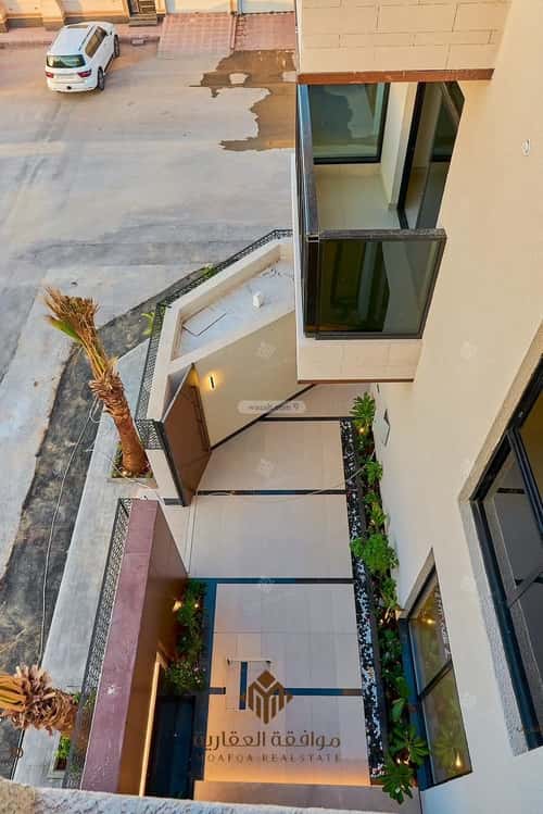 Villa 363.51 SQM Facing East on 20m Width Street Al-Mahdiyah, West Riyadh, Riyadh