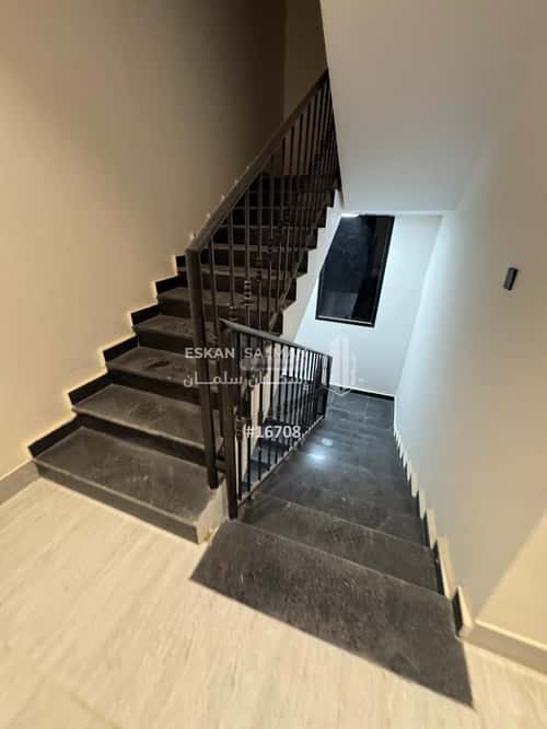 Floor 170.38 SQM with 4 Bedrooms Al- Nadwah, East Riyadh, Riyadh