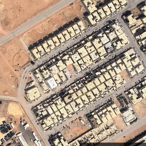 5 bedroom floor in Al Rimal