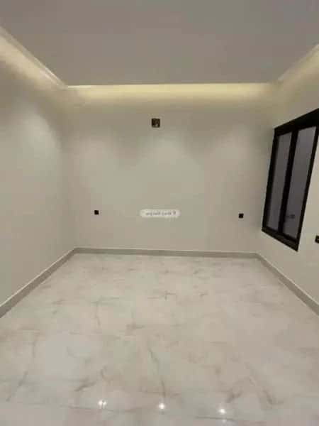 فيلا 207 متر مربع شرقية على شارع 20م العريجاء الأوسط، غرب الرياض، الرياض