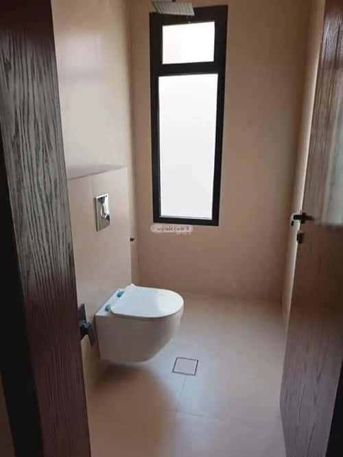 Floor 207 SQM with 5 bedrooms العريجاء الغربي، غرب الرياض، الرياض