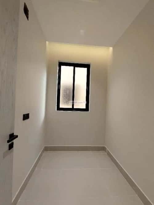 دور 5 غرف في عكاظ