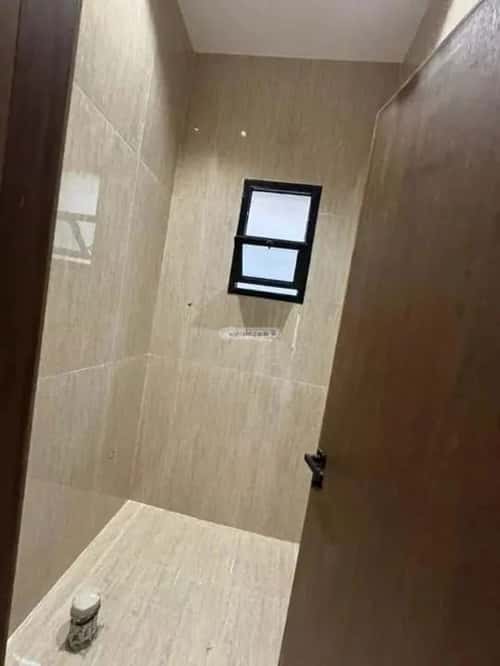 فيلا 6 غرف في طويق