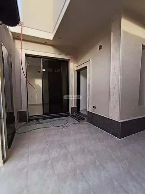 فيلا 7 غرف في طويق