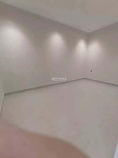 4 bedroom apartment in Al Hazm