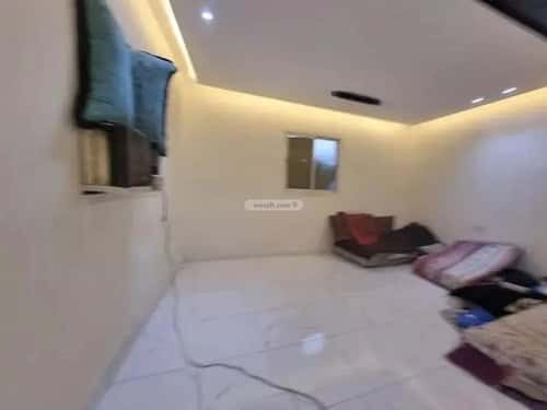 6 bedroom floor in Okaz