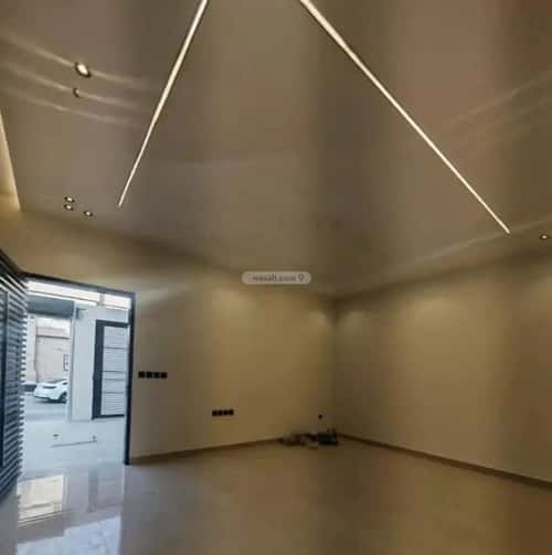 Floor 180 SQM with 4 Bedrooms West Al-Oraija, West Riyadh, Riyadh