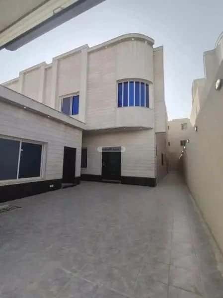 Villa 242 SQM facing East on 20m width street الحزم، غرب الرياض، الرياض